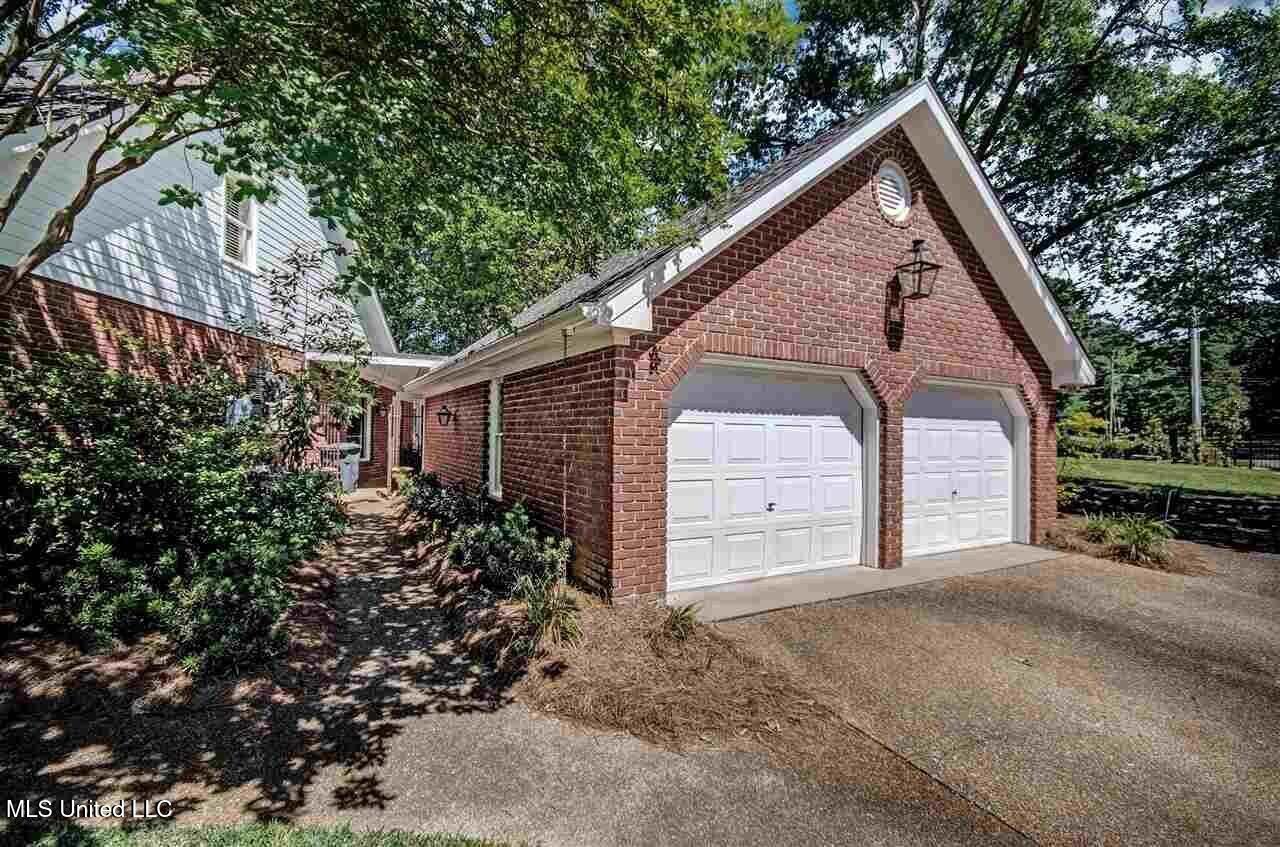 5145 Canton Heights Drive Property Photo 4