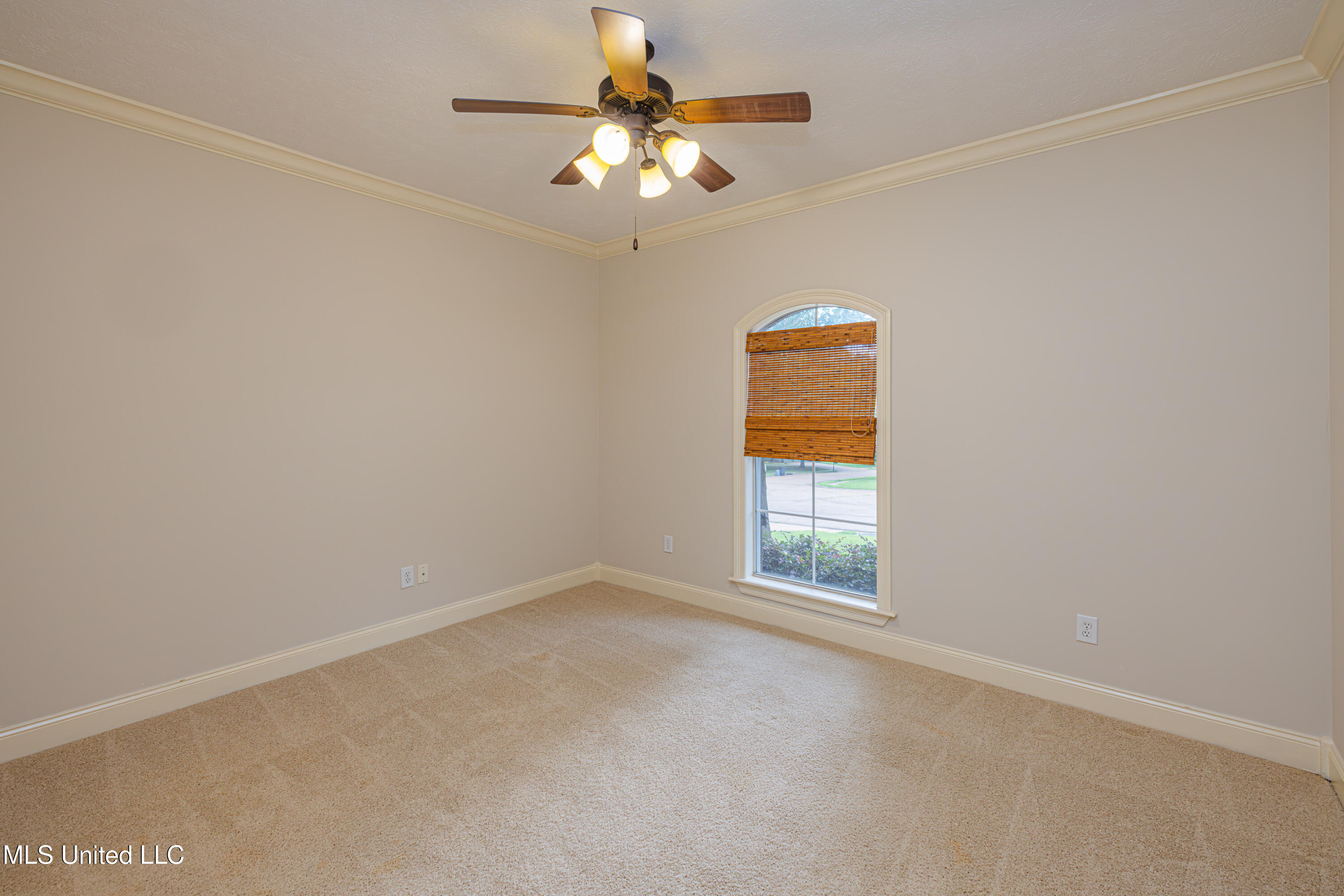 130 Covey Run Property Photo 29