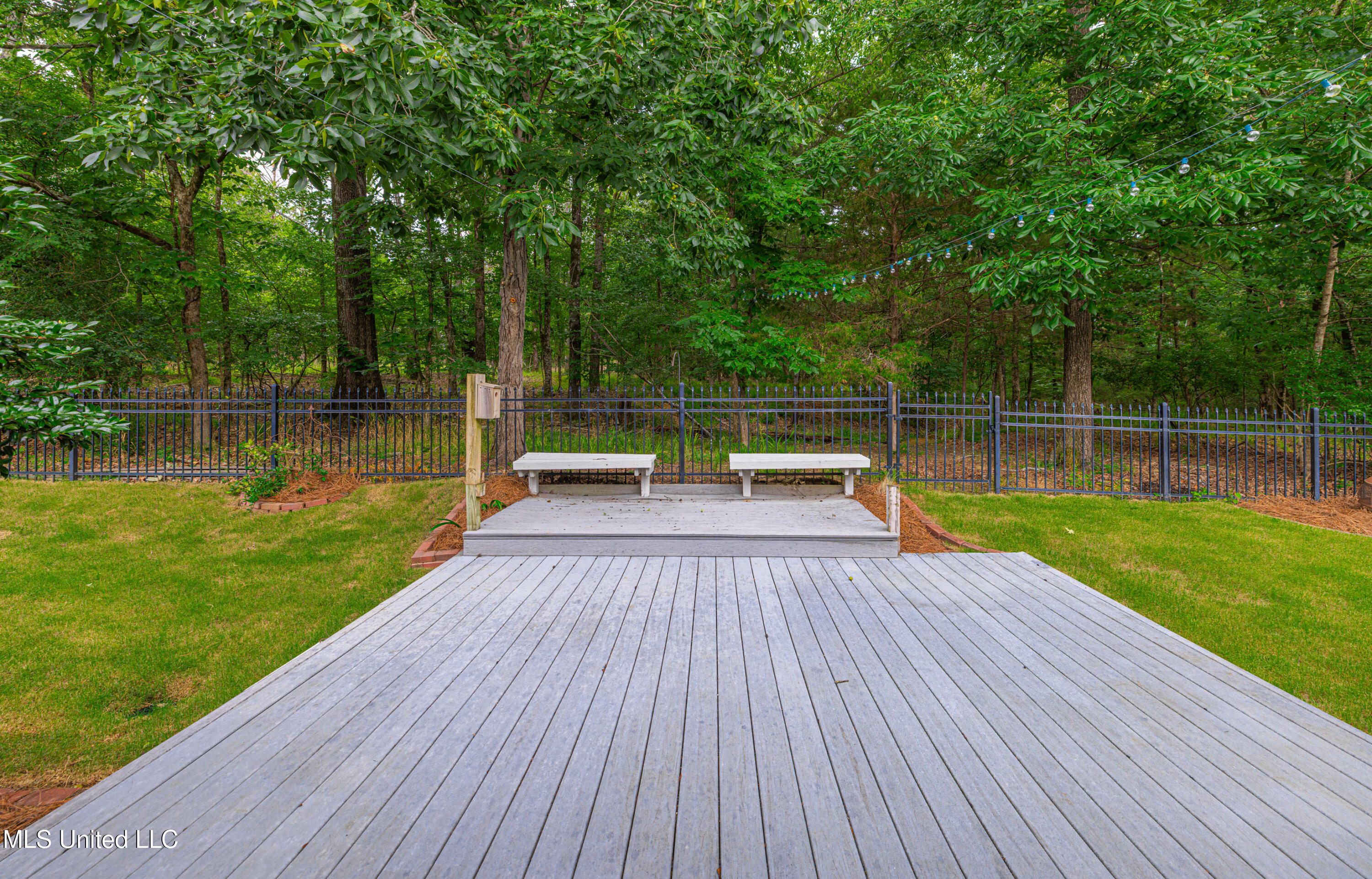 130 Covey Run Property Photo 32