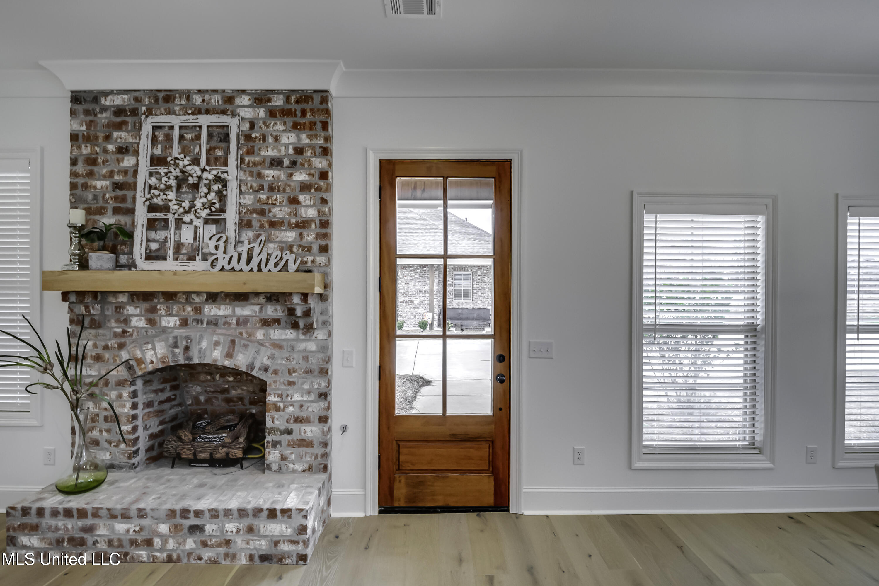 1841 Freedom Ring Drive Property Photo 7