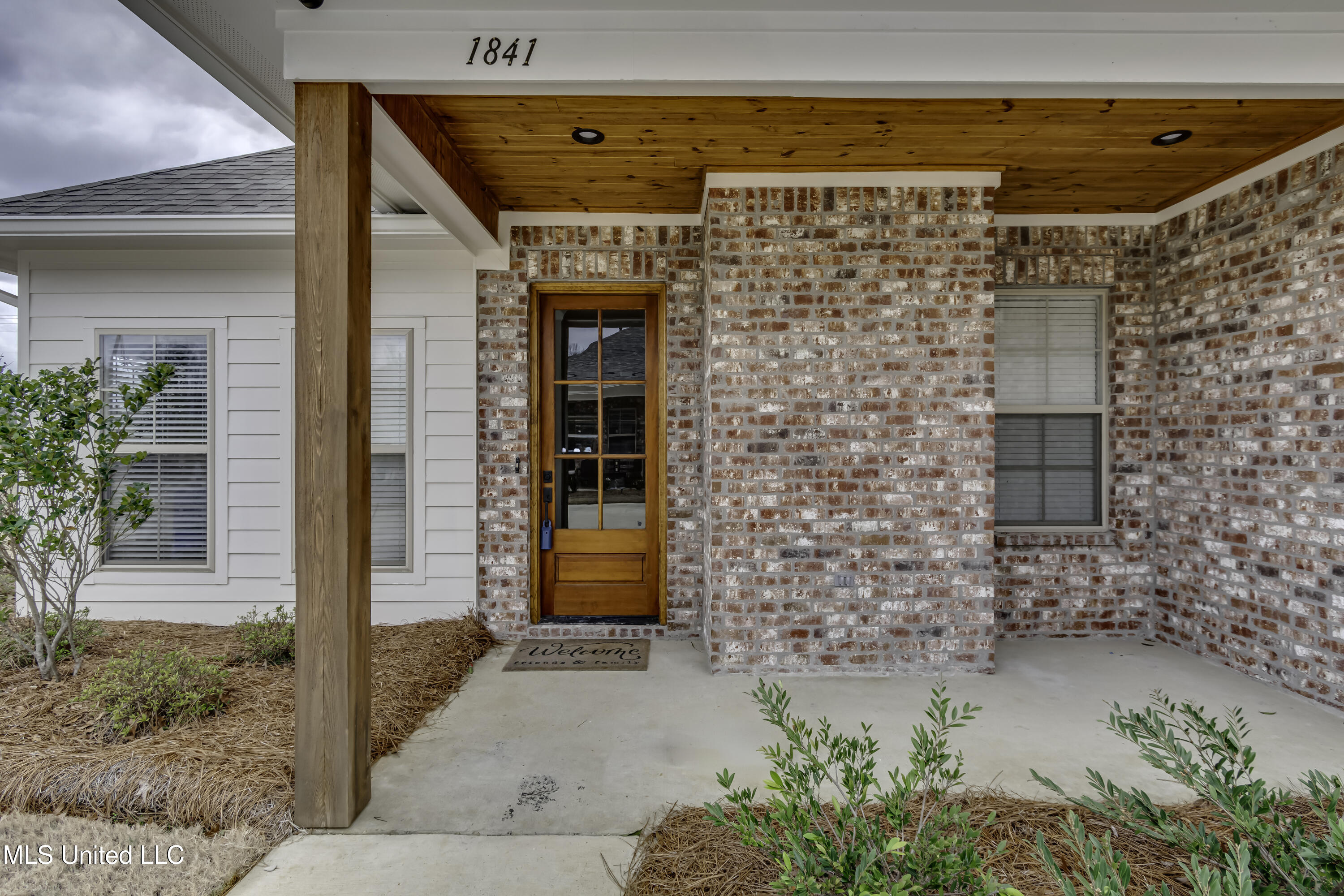 1841 Freedom Ring Drive Property Photo 8