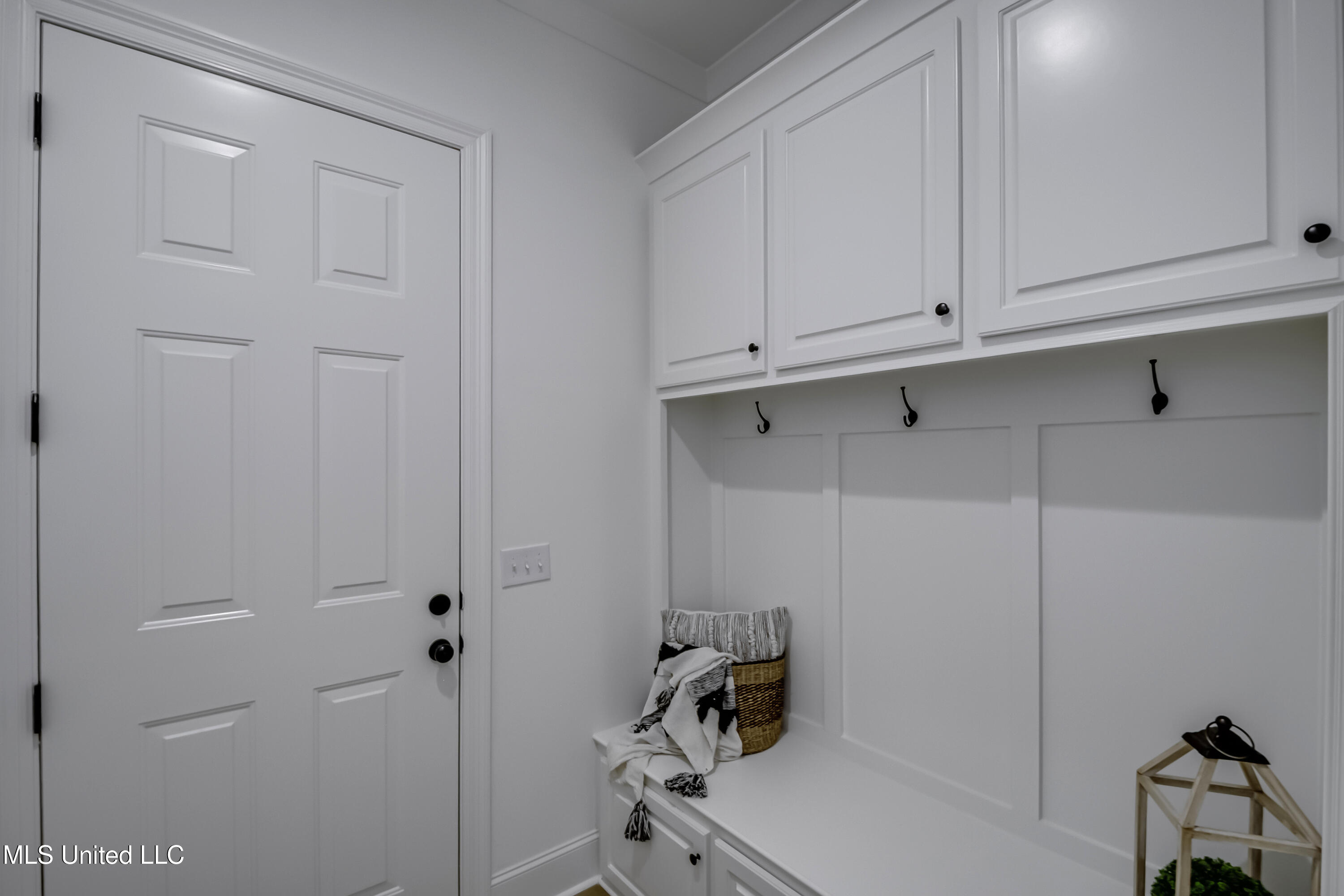1841 Freedom Ring Drive Property Photo 49