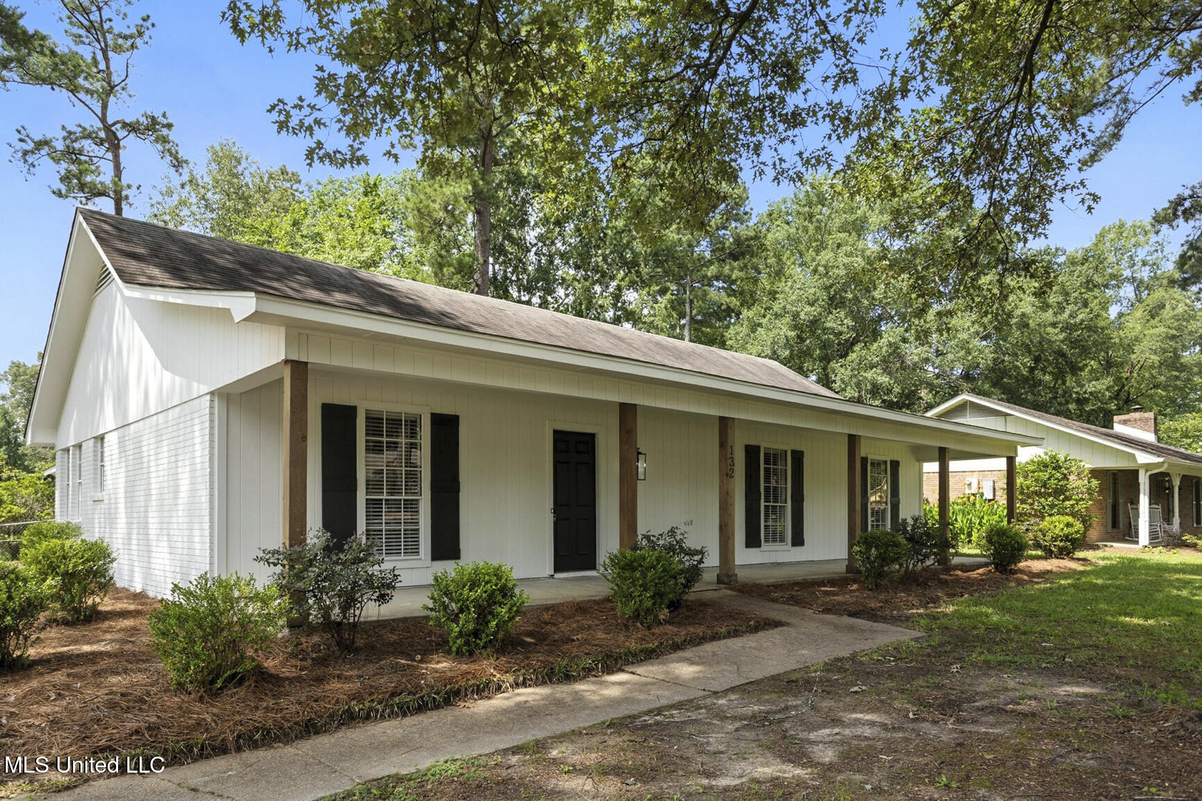 132 Bent Creek Drive Property Photo