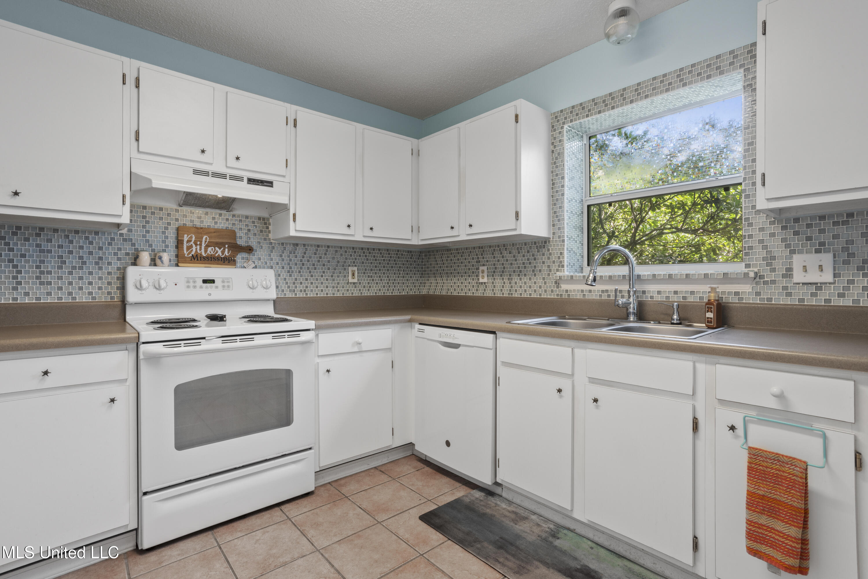 172 Briarfield Avenue Property Photo 12