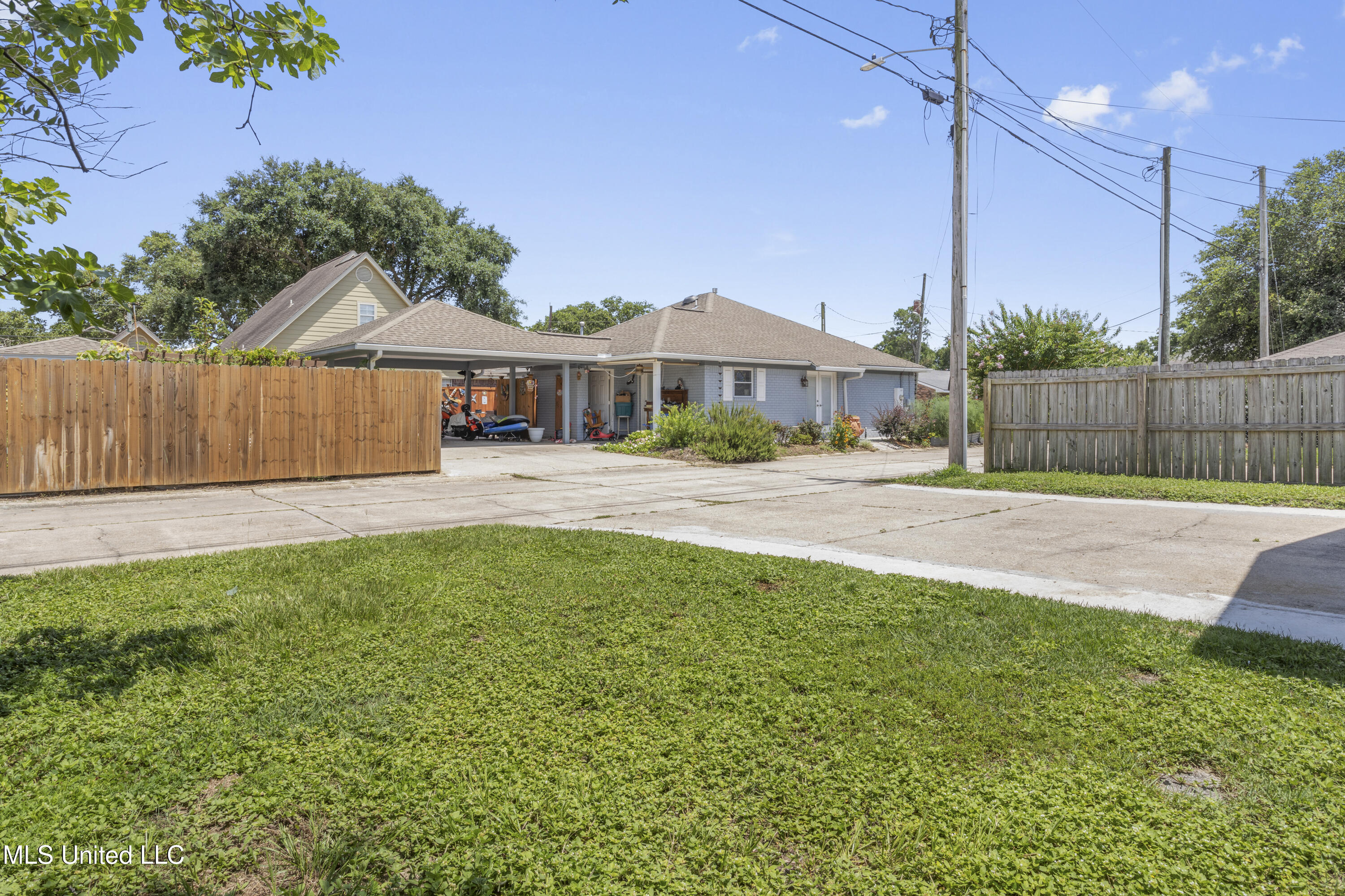 172 Briarfield Avenue Property Photo 25