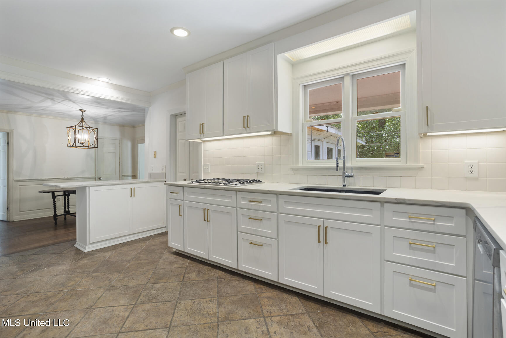 3831 Tyrone Drive Property Photo 8