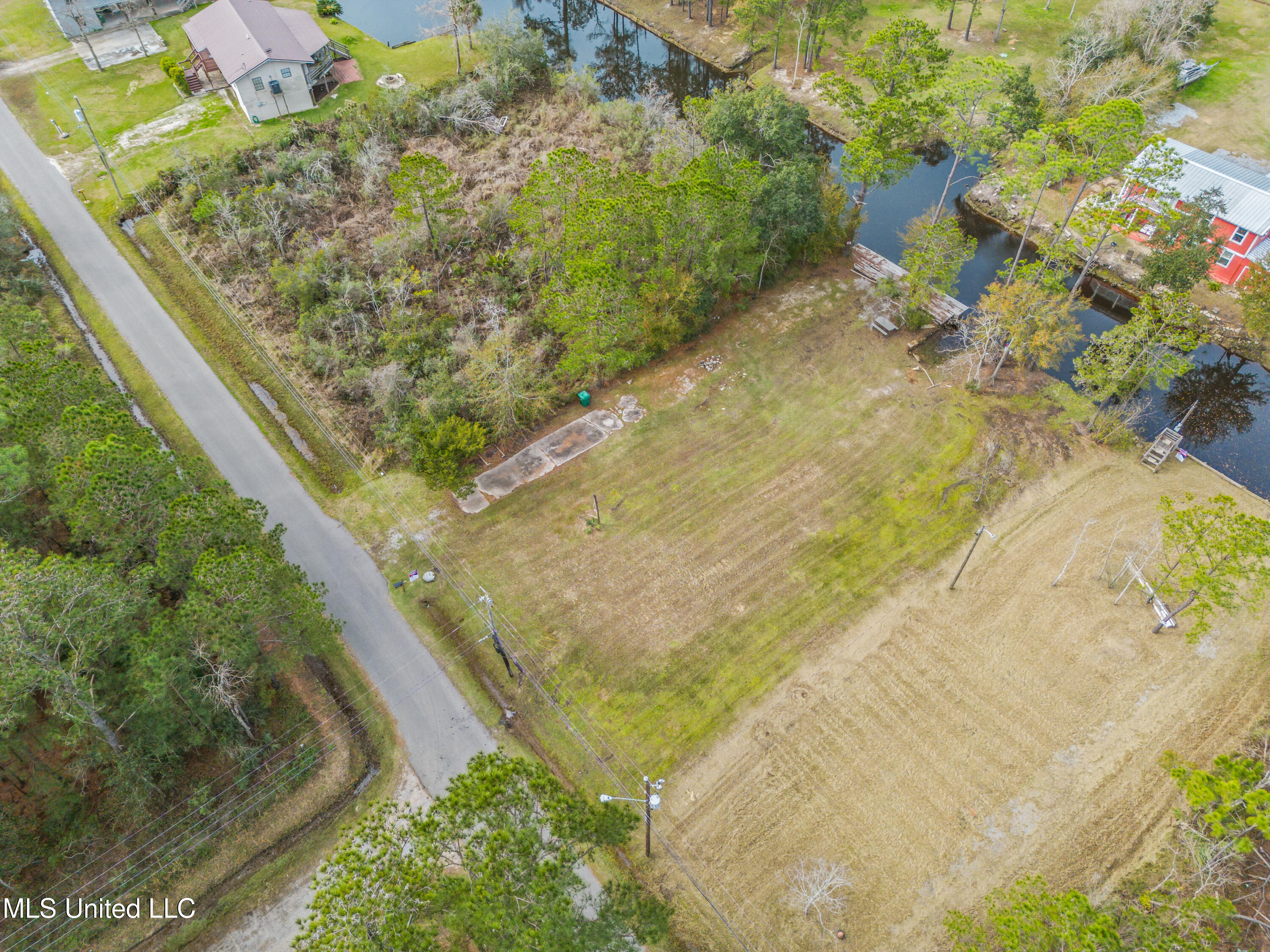 10051 W Bayou View Drive Property Photo 4