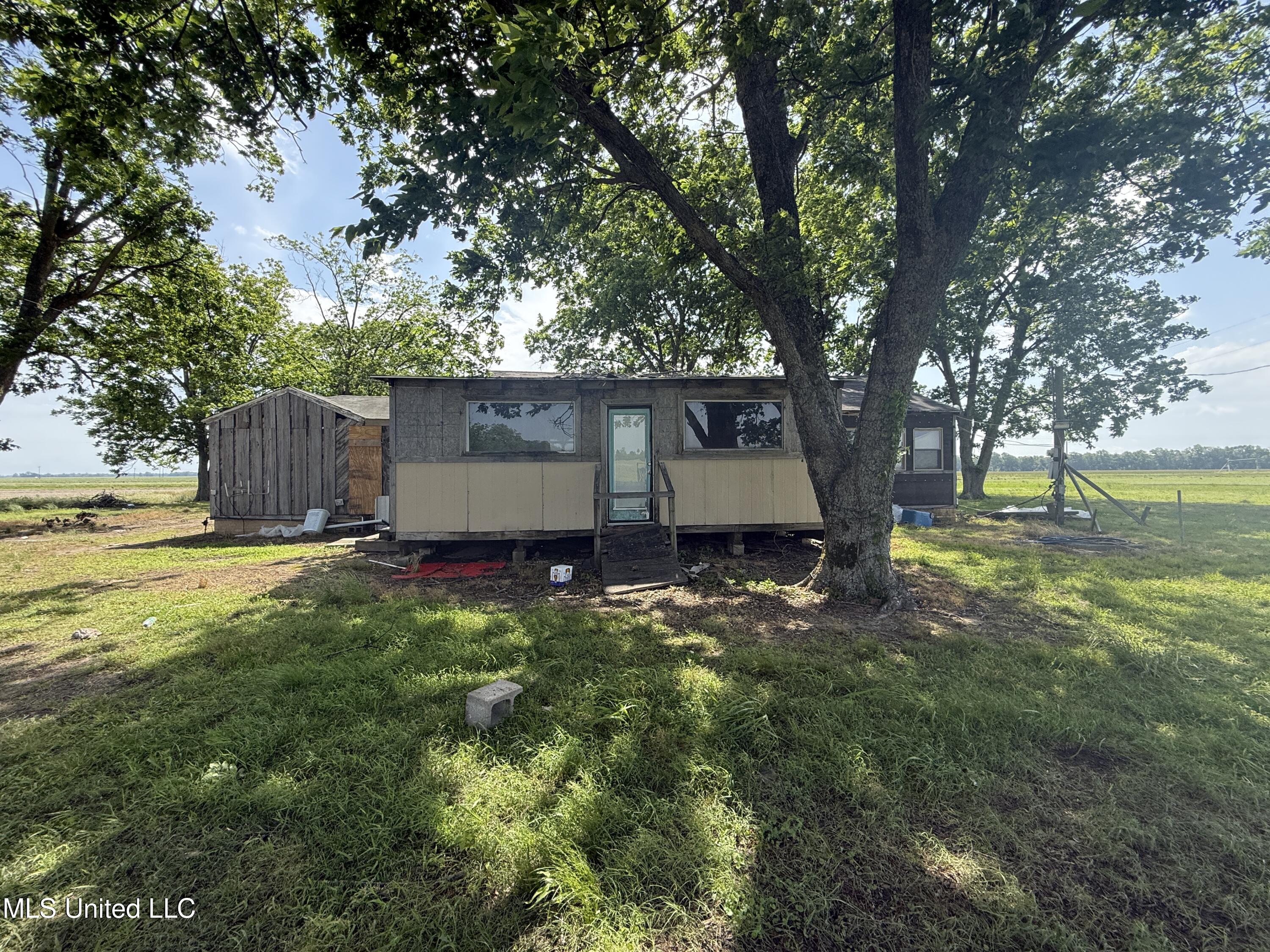 111 Muzzi Road Property Photo 1