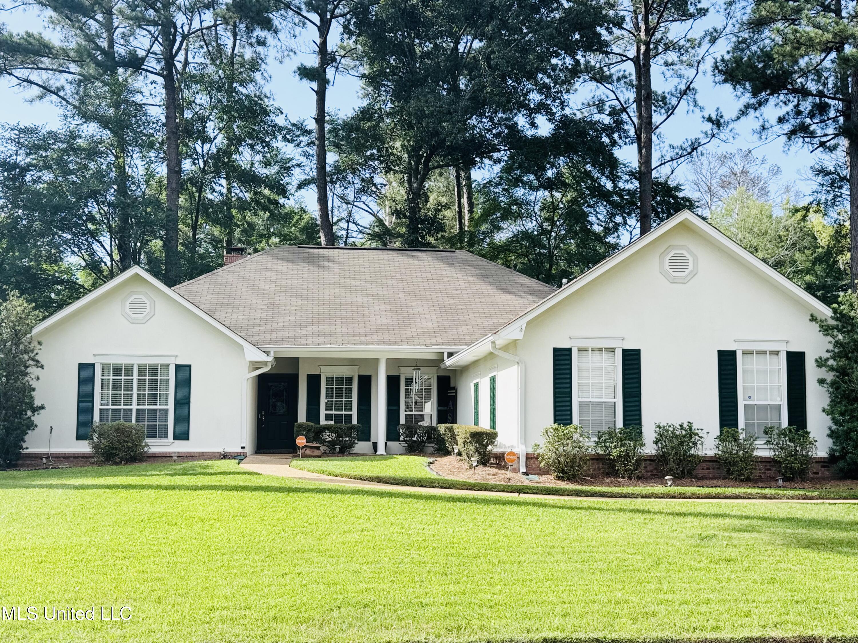 473 Shadowood Drive Property Photo