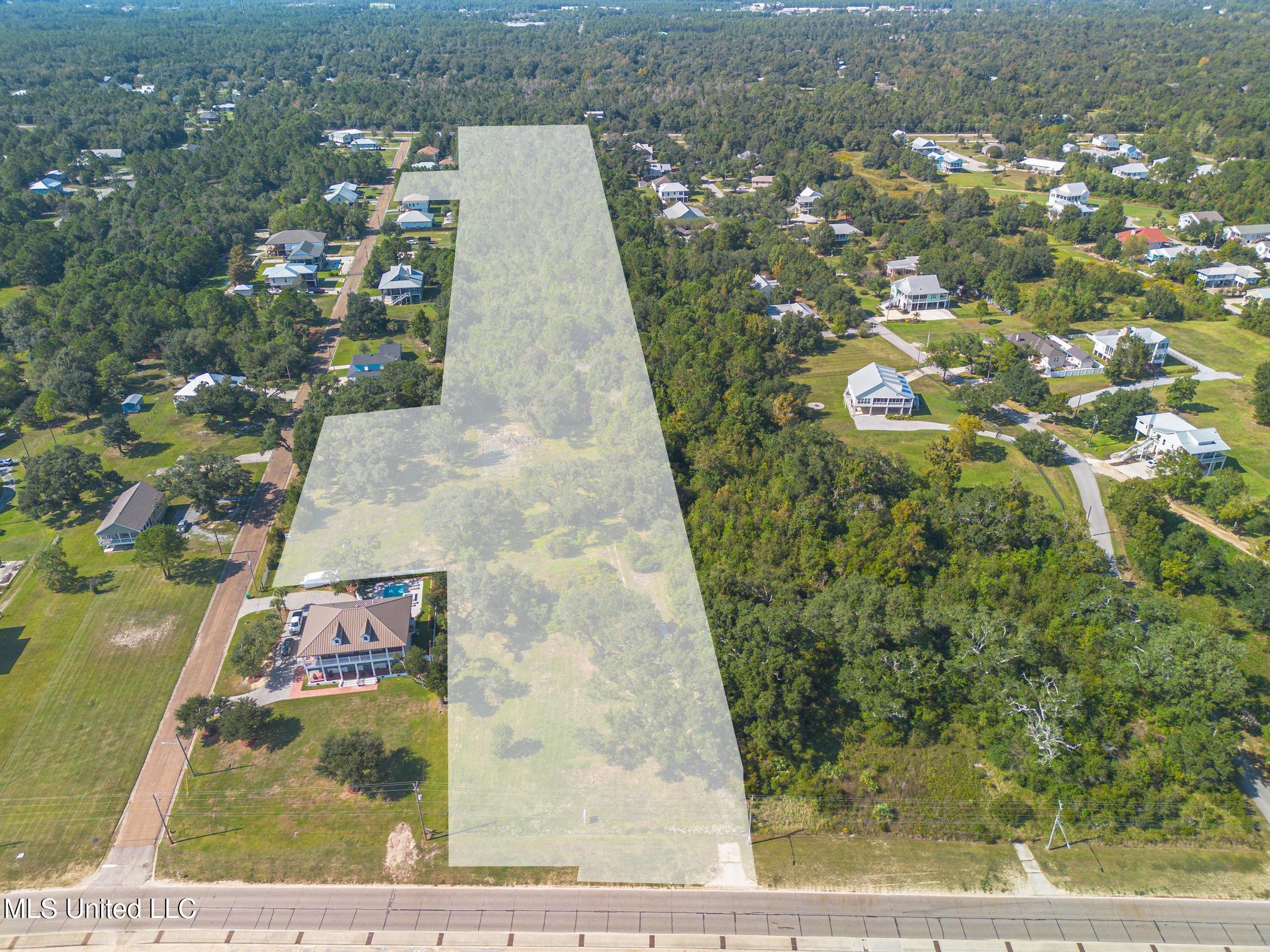 305 N Beach Boulevard Property Photo 2