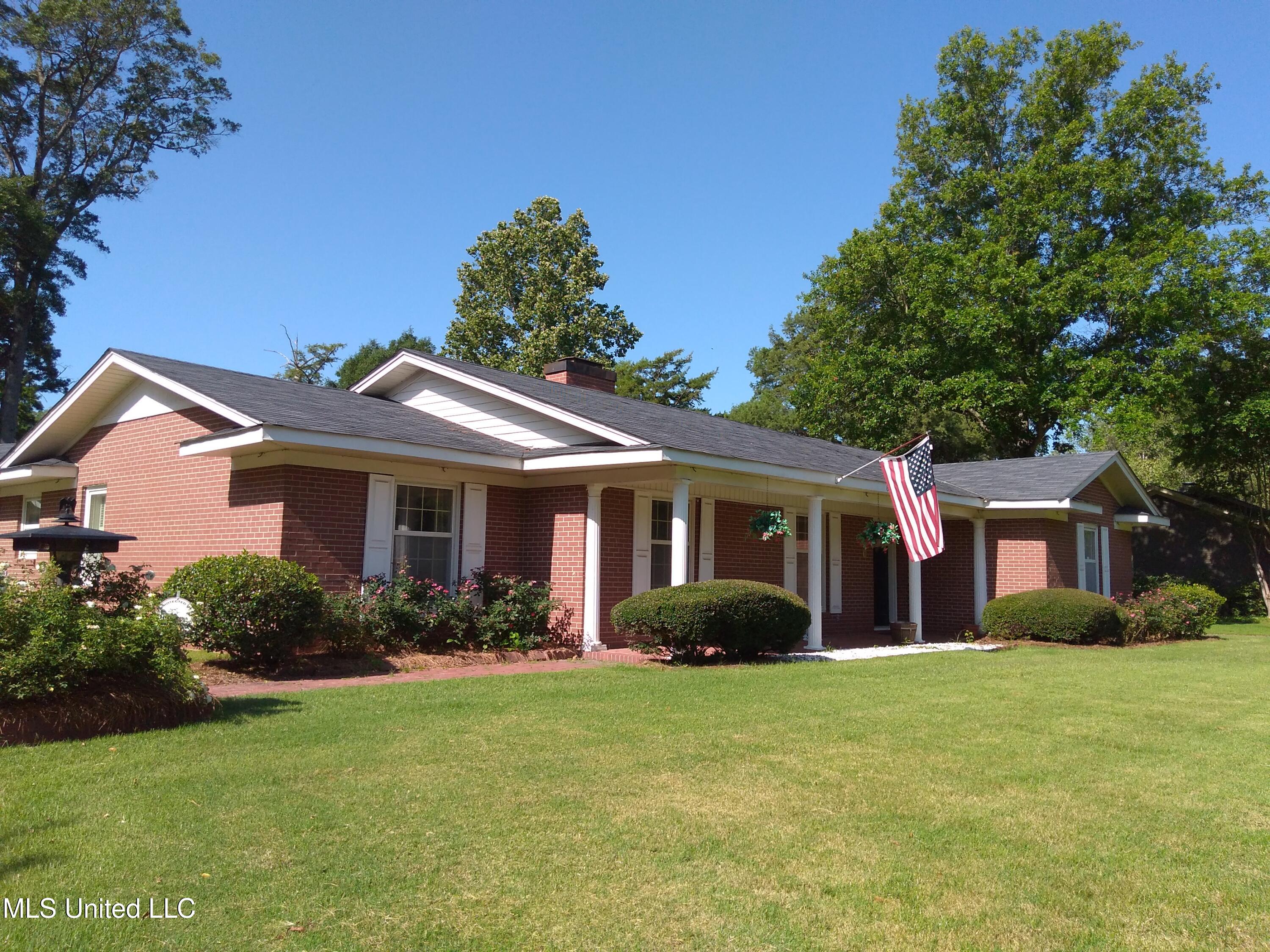 6 Morningside Drive Property Photo 1