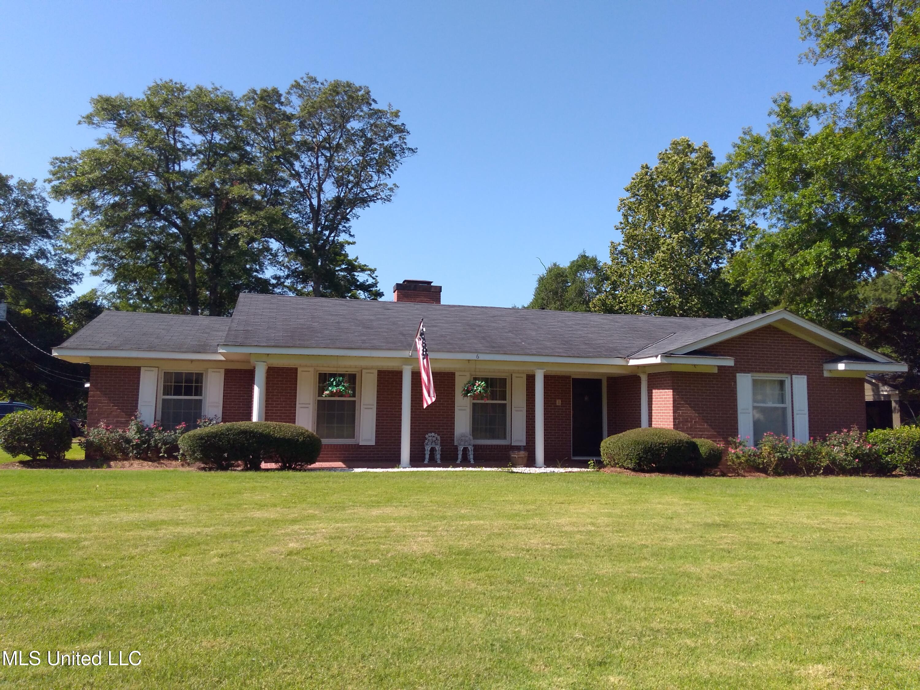 6 Morningside Drive Property Photo 3