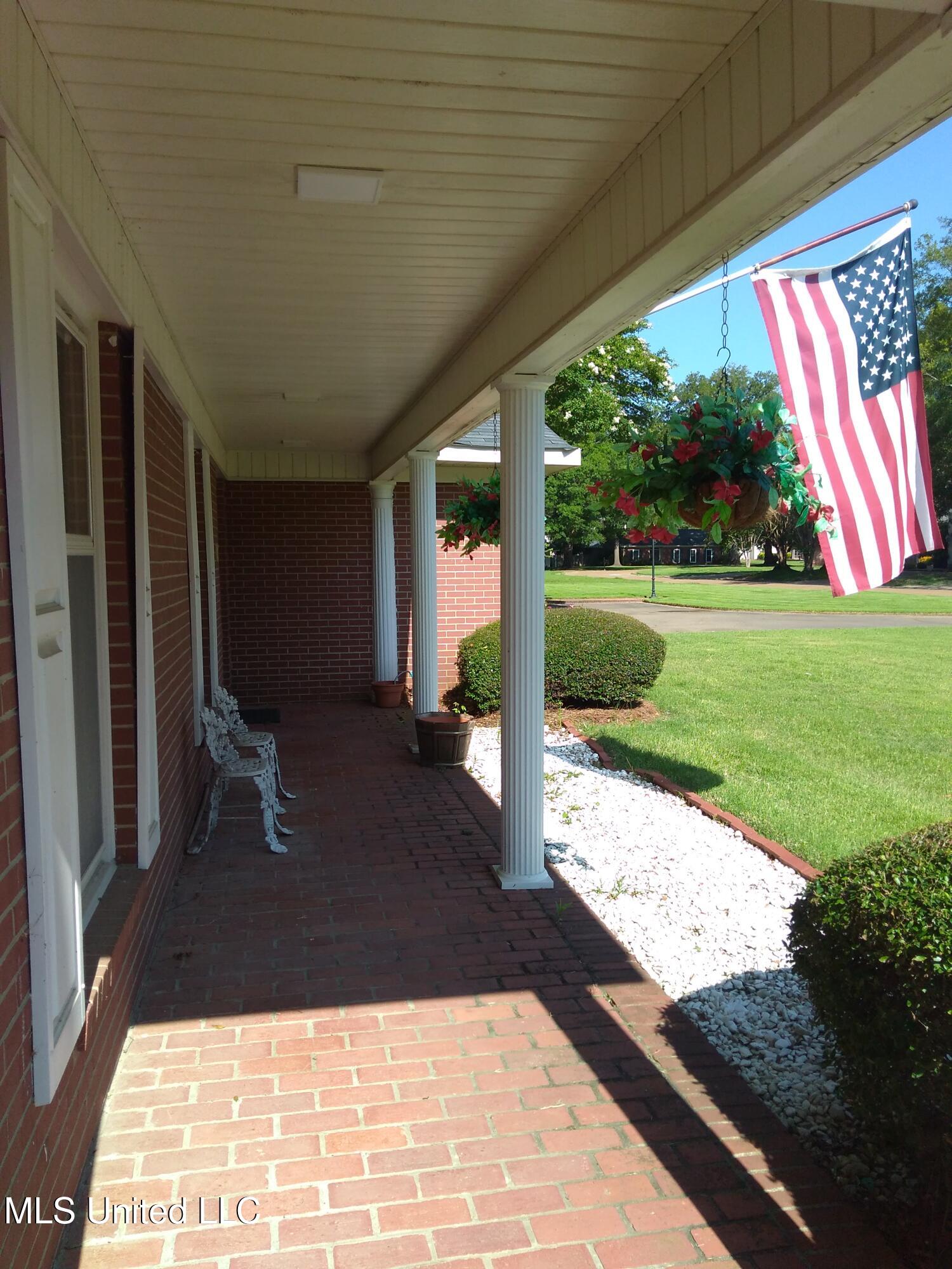 6 Morningside Drive Property Photo 4