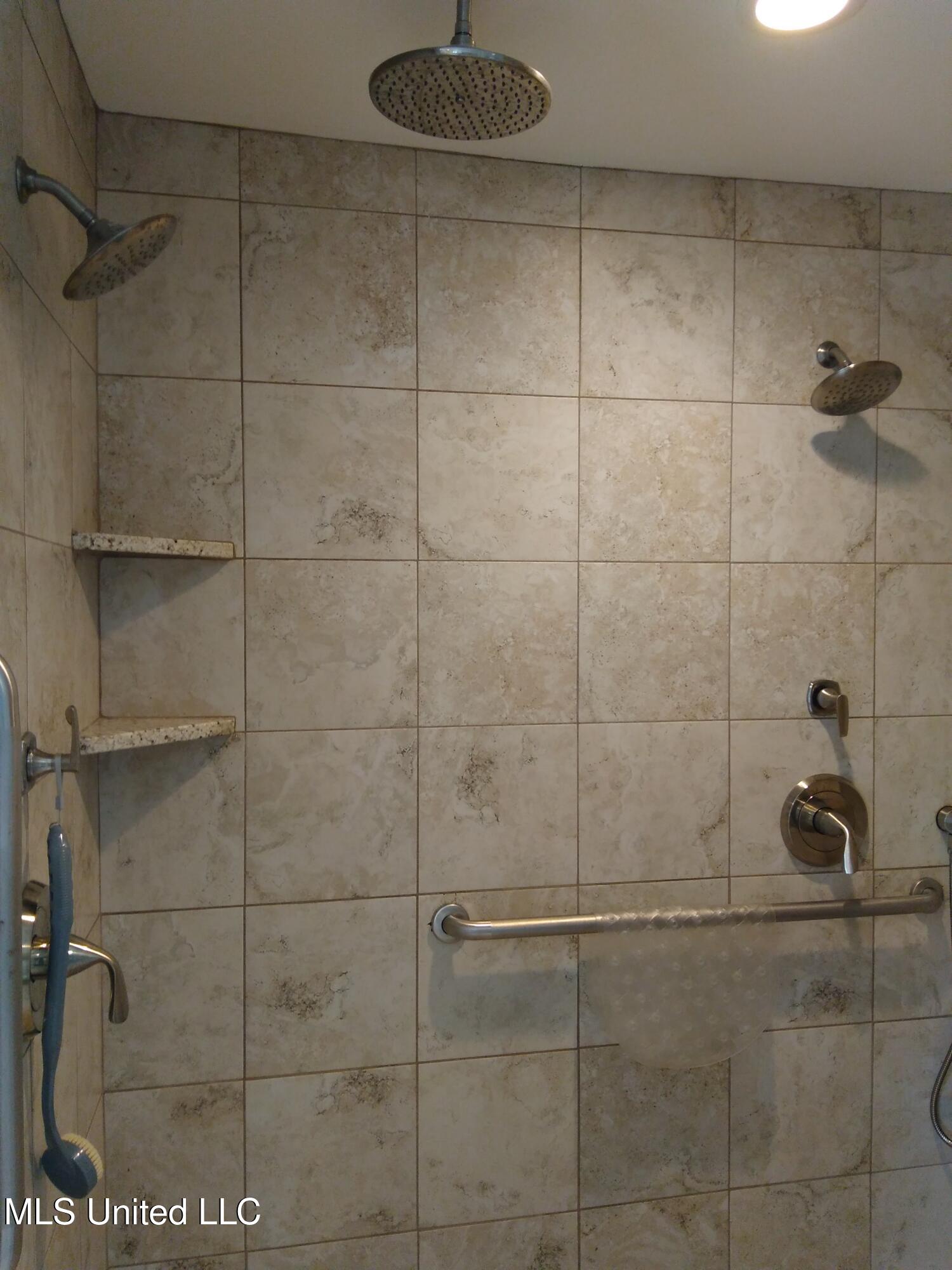 6 Morningside Drive Property Photo 32