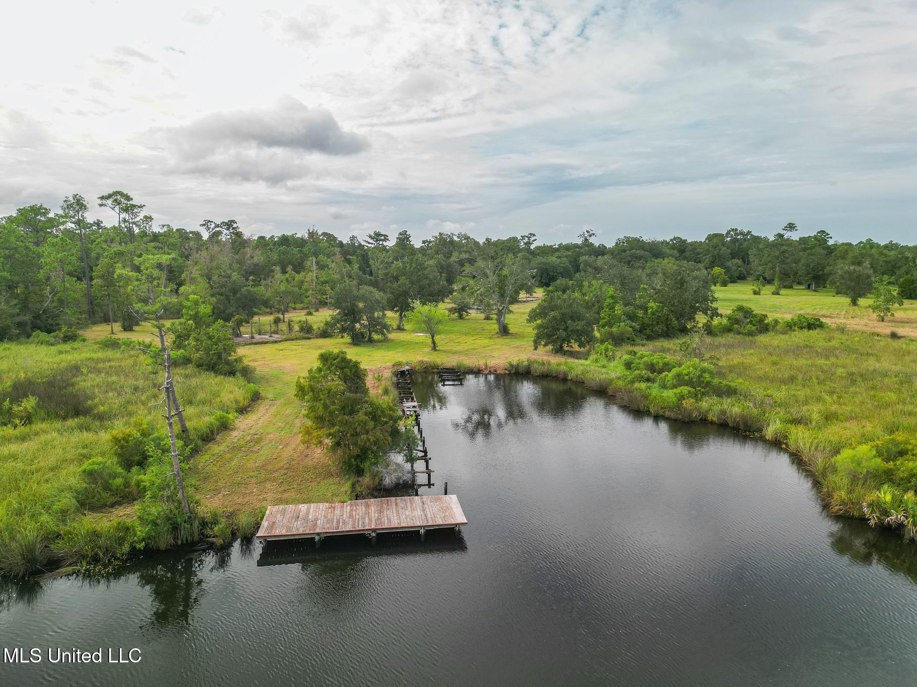6284 Bush Road Property Photo 1