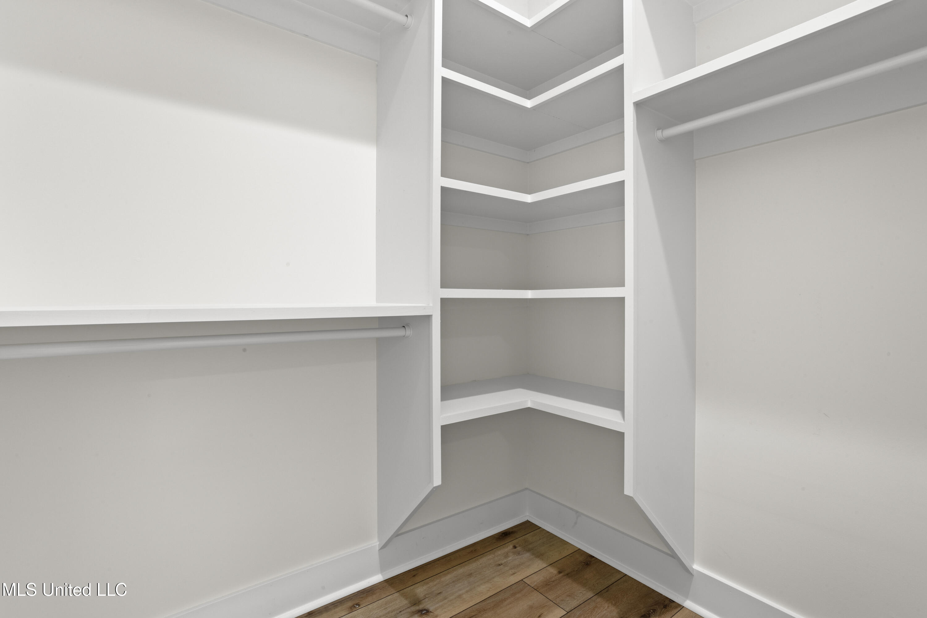 124 Court Unit #206 Street Property Photo 21