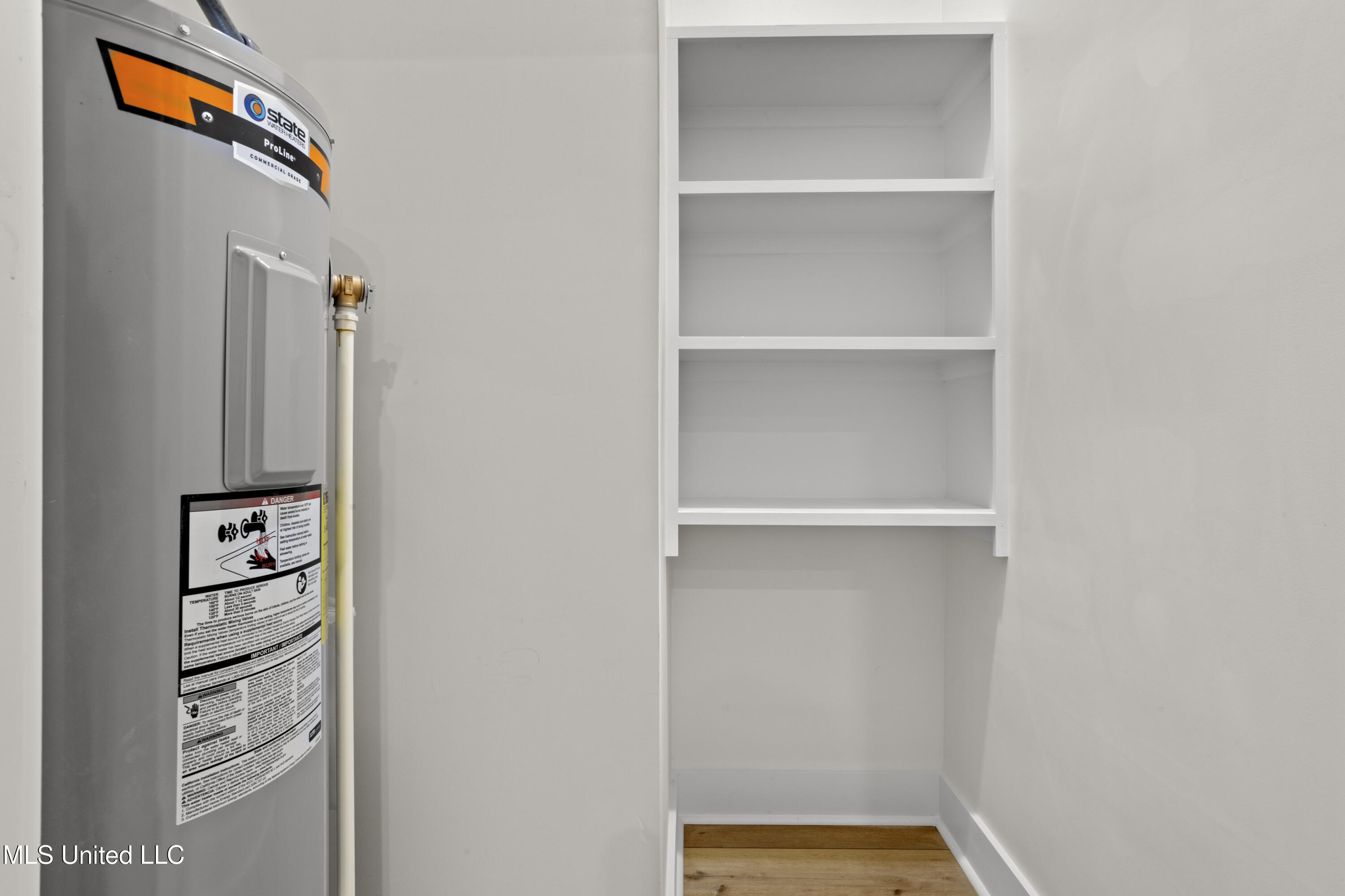 124 Court Unit #206 Street Property Photo 28