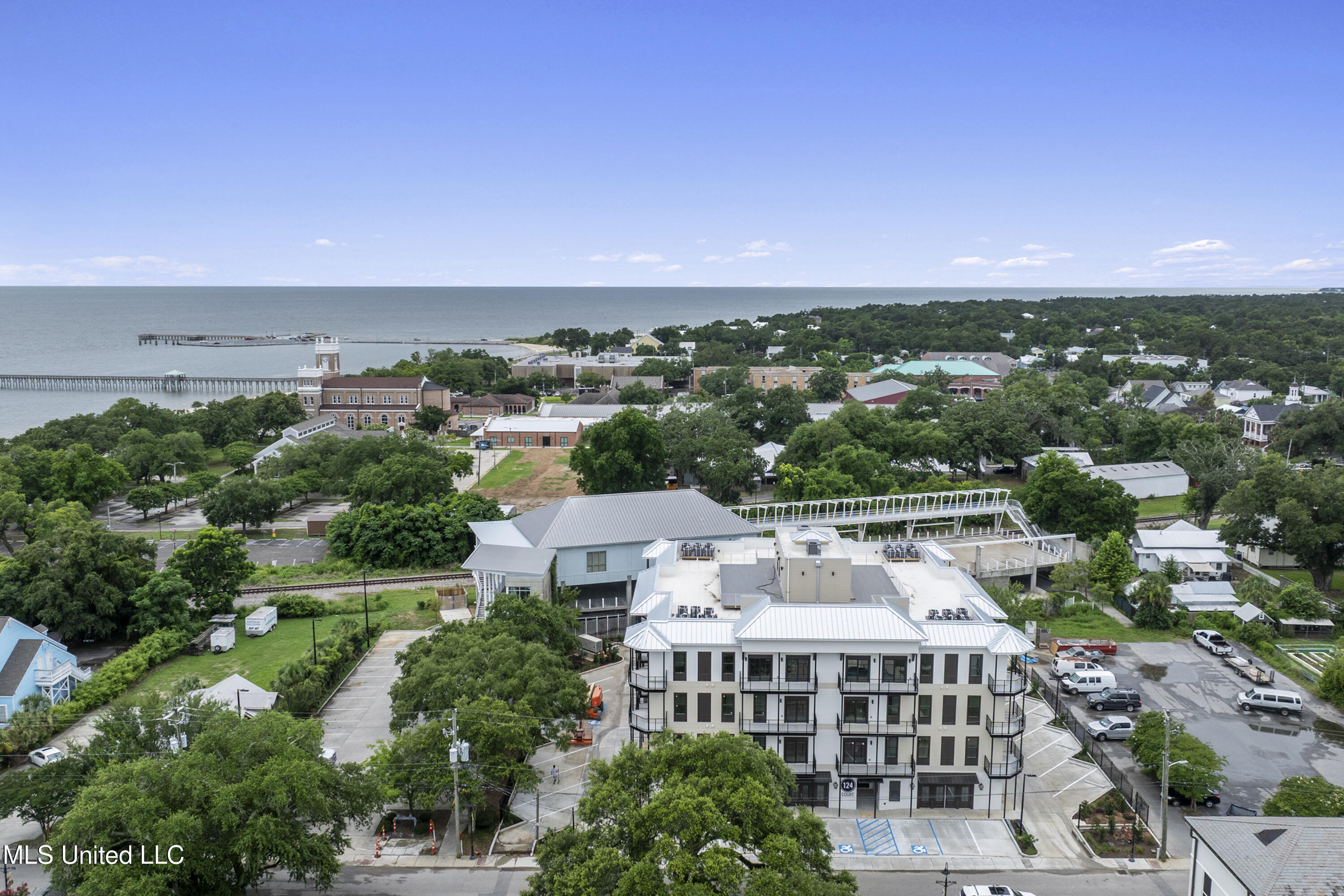 124 Court Unit #206 Street Property Photo 64