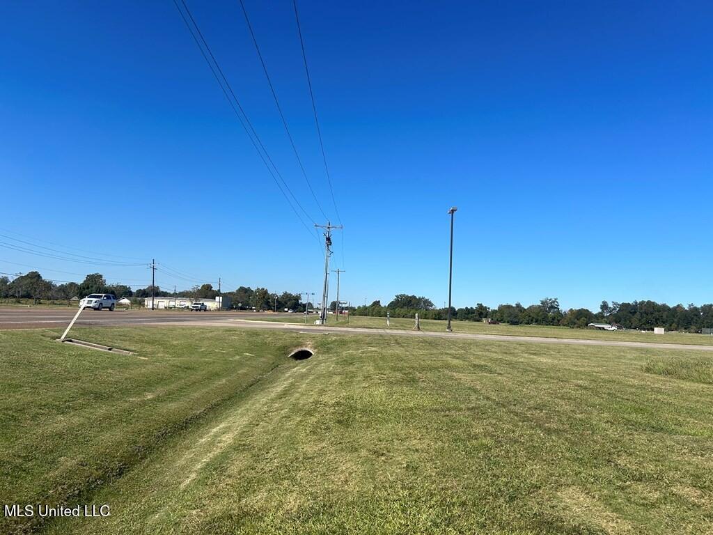 713 Carter Street Property Photo 2