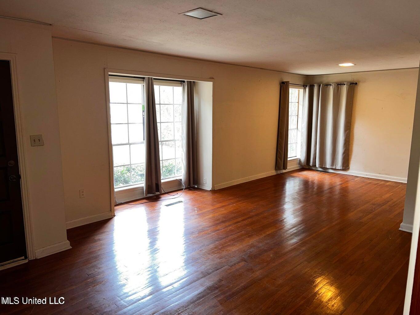 1404 Winchester Street Property Photo 19