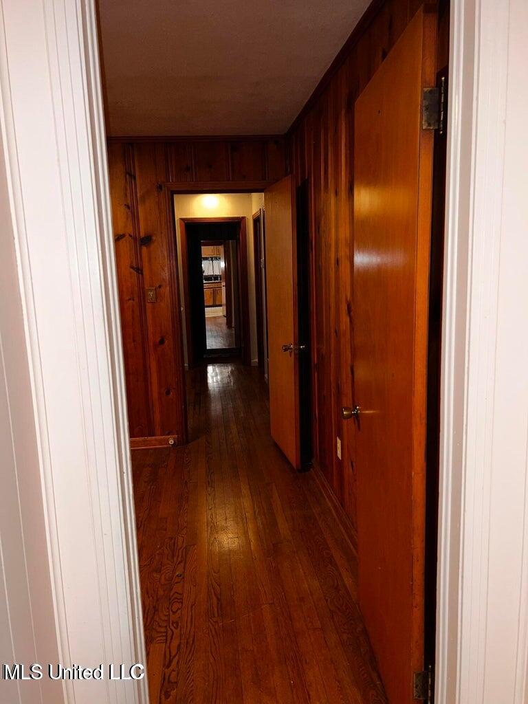 1404 Winchester Street Property Photo 25