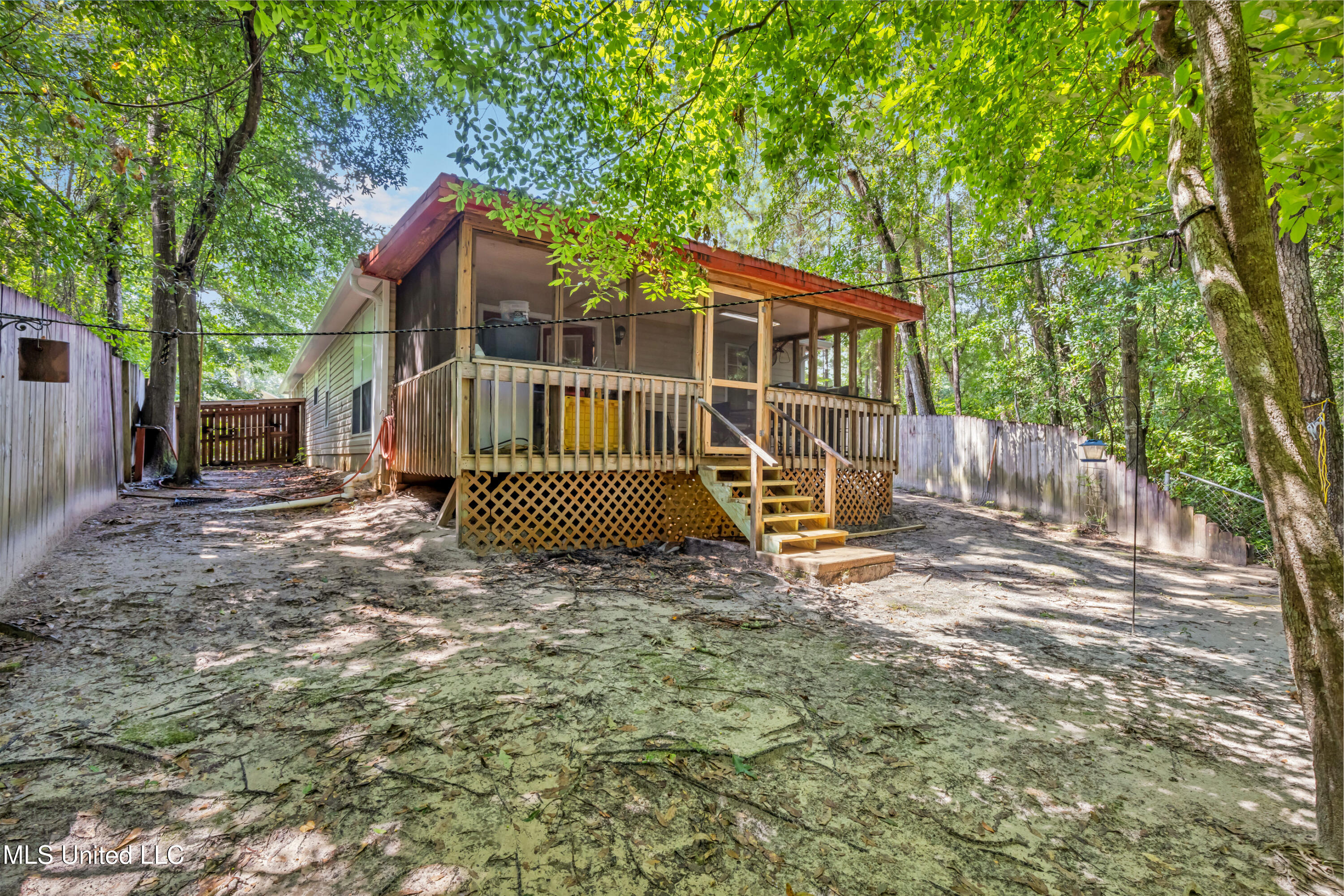 3005 Robalo Drive Property Photo 22