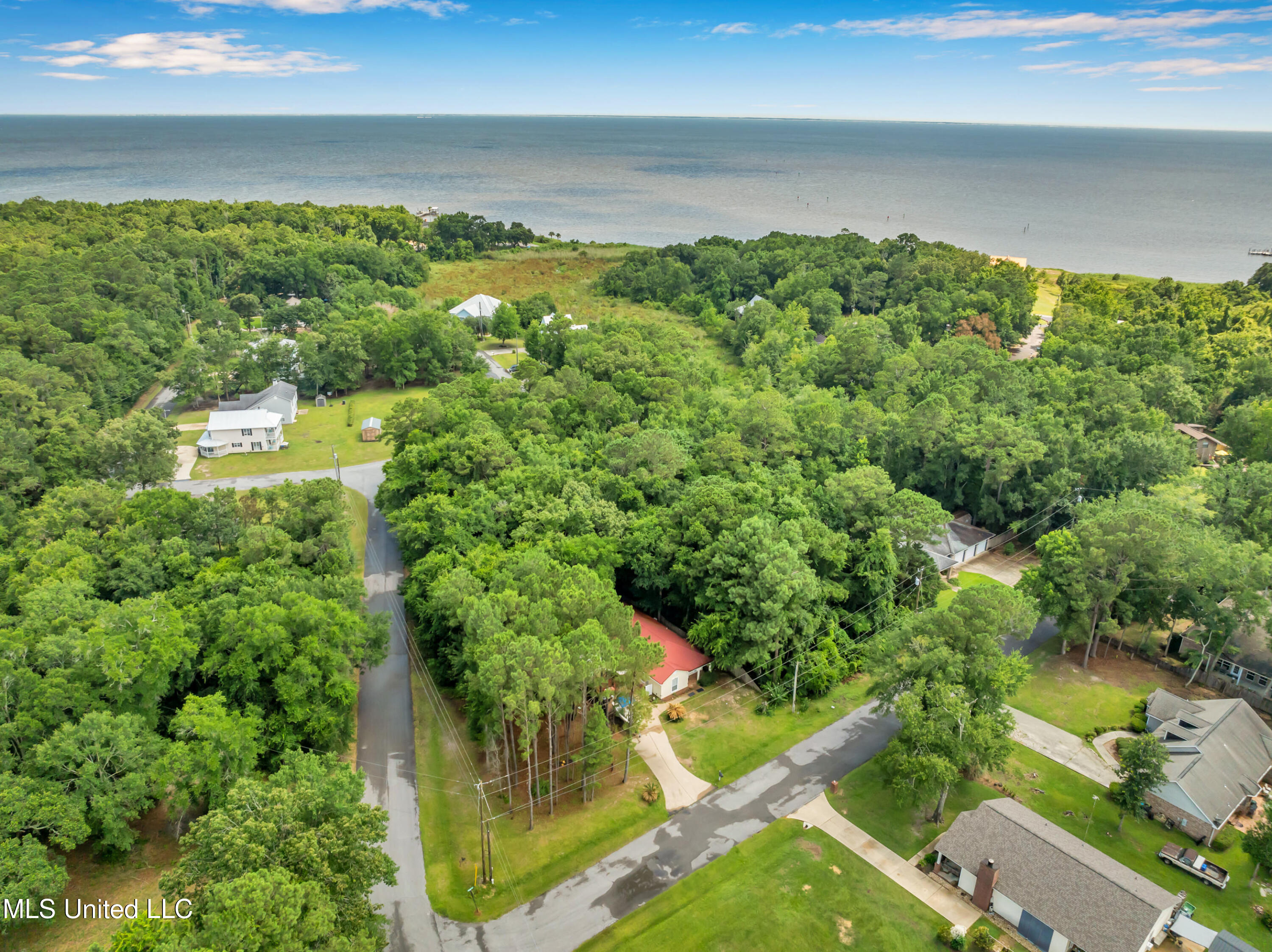 3005 Robalo Drive Property Photo 27