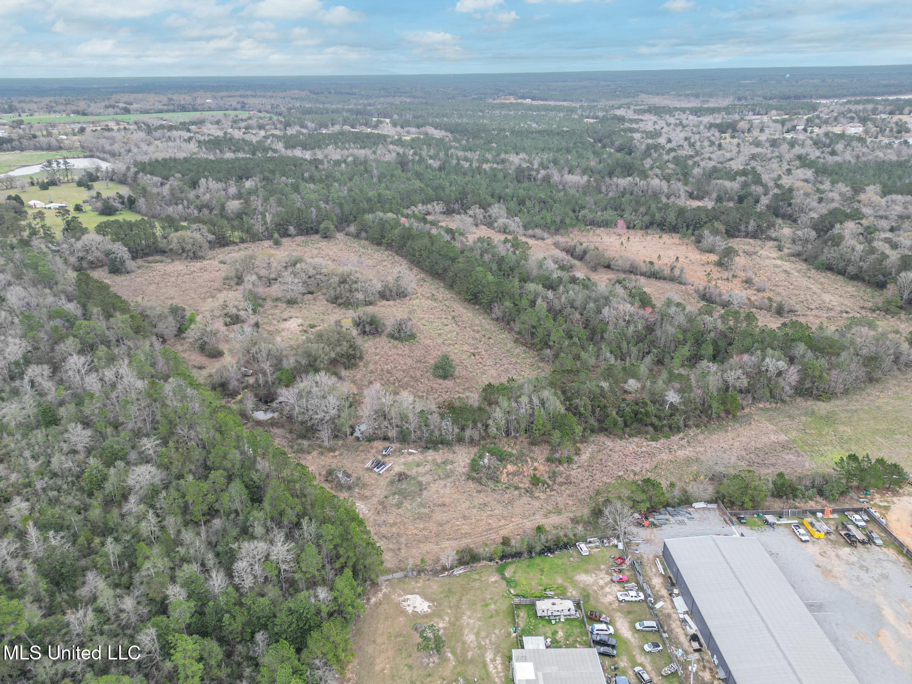 Highway 43 Parcel 1 And 2 Property Photo 3