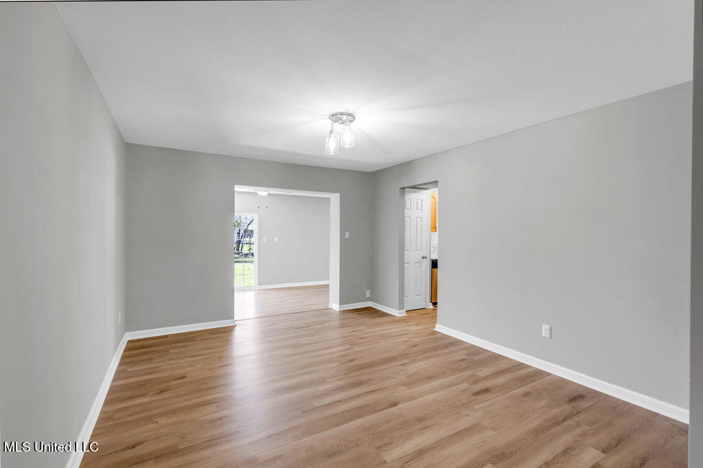 113 Warwick Street Property Photo 5