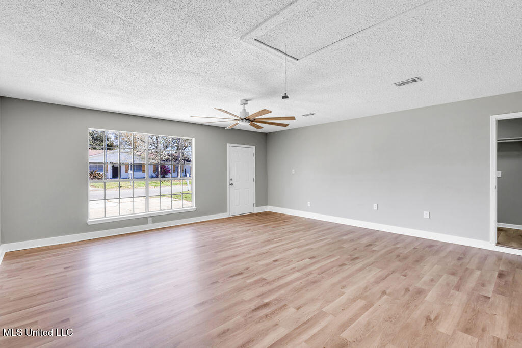 113 Warwick Street Property Photo 17