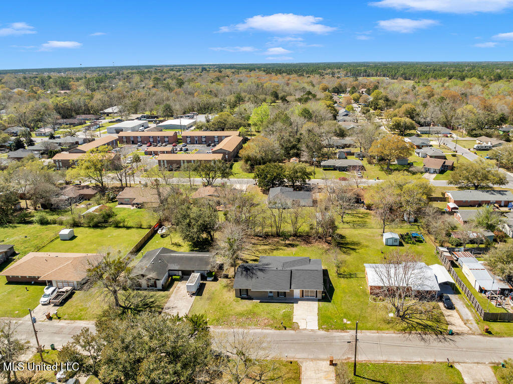 113 Warwick Street Property Photo 37