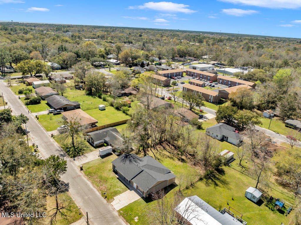 113 Warwick Street Property Photo 38