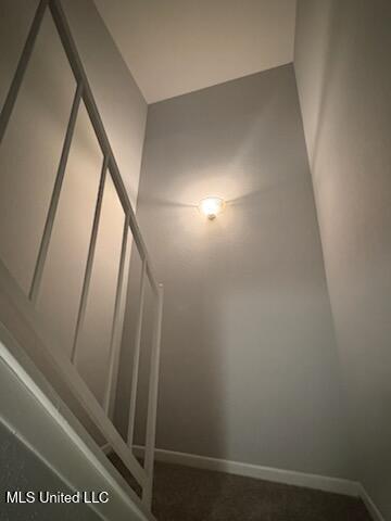 5125 Old Canton Road Property Photo 8