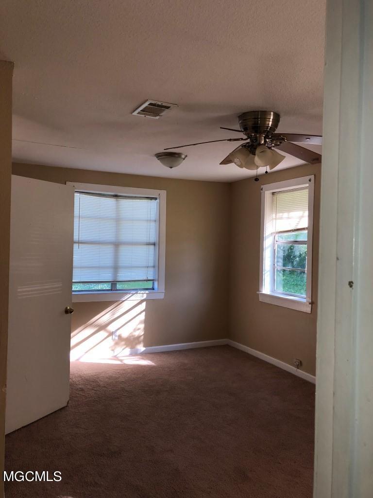 1412 Jo Ellen Circle Property Photo 7