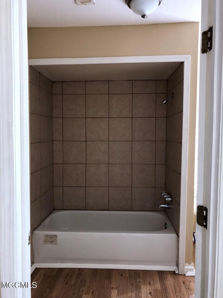 1412 Jo Ellen Circle Property Photo 10