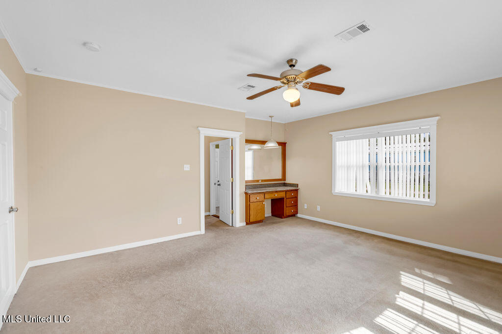 172 Hoxie Street Property Photo 21