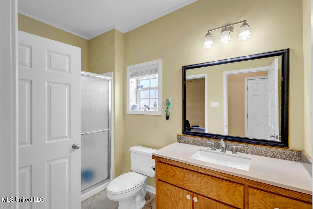 172 Hoxie Street Property Photo 23