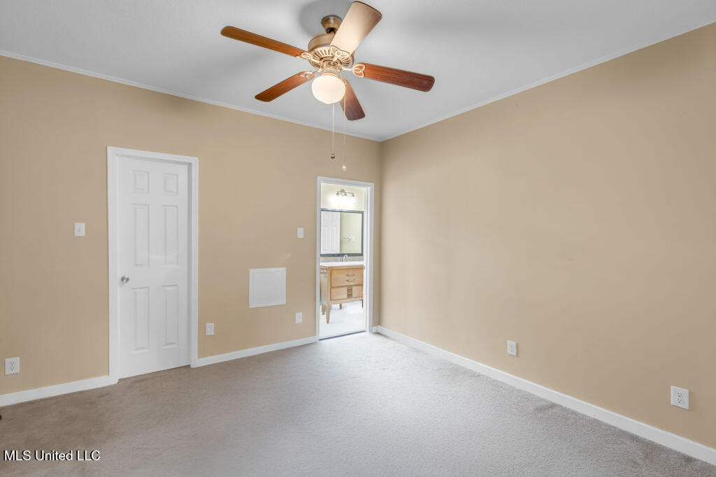 172 Hoxie Street Property Photo 25