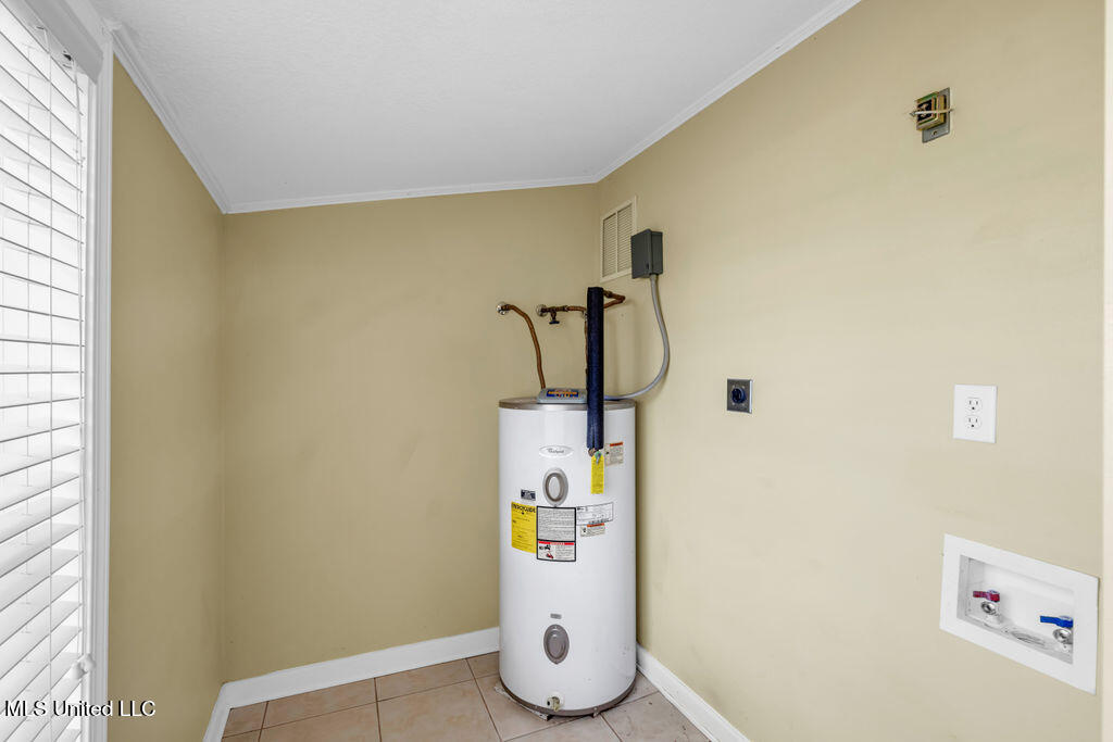 172 Hoxie Street Property Photo 28