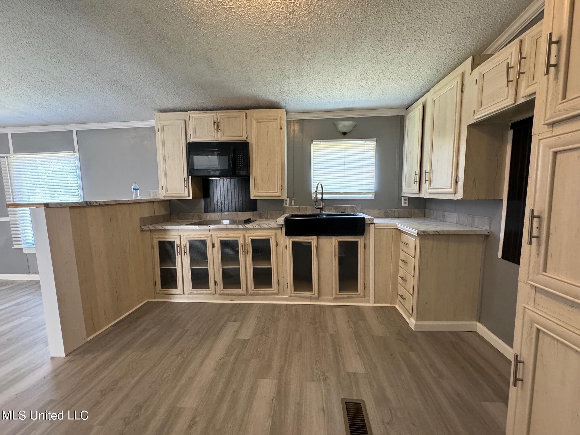 114 Pepper Ridge Road Property Photo 3