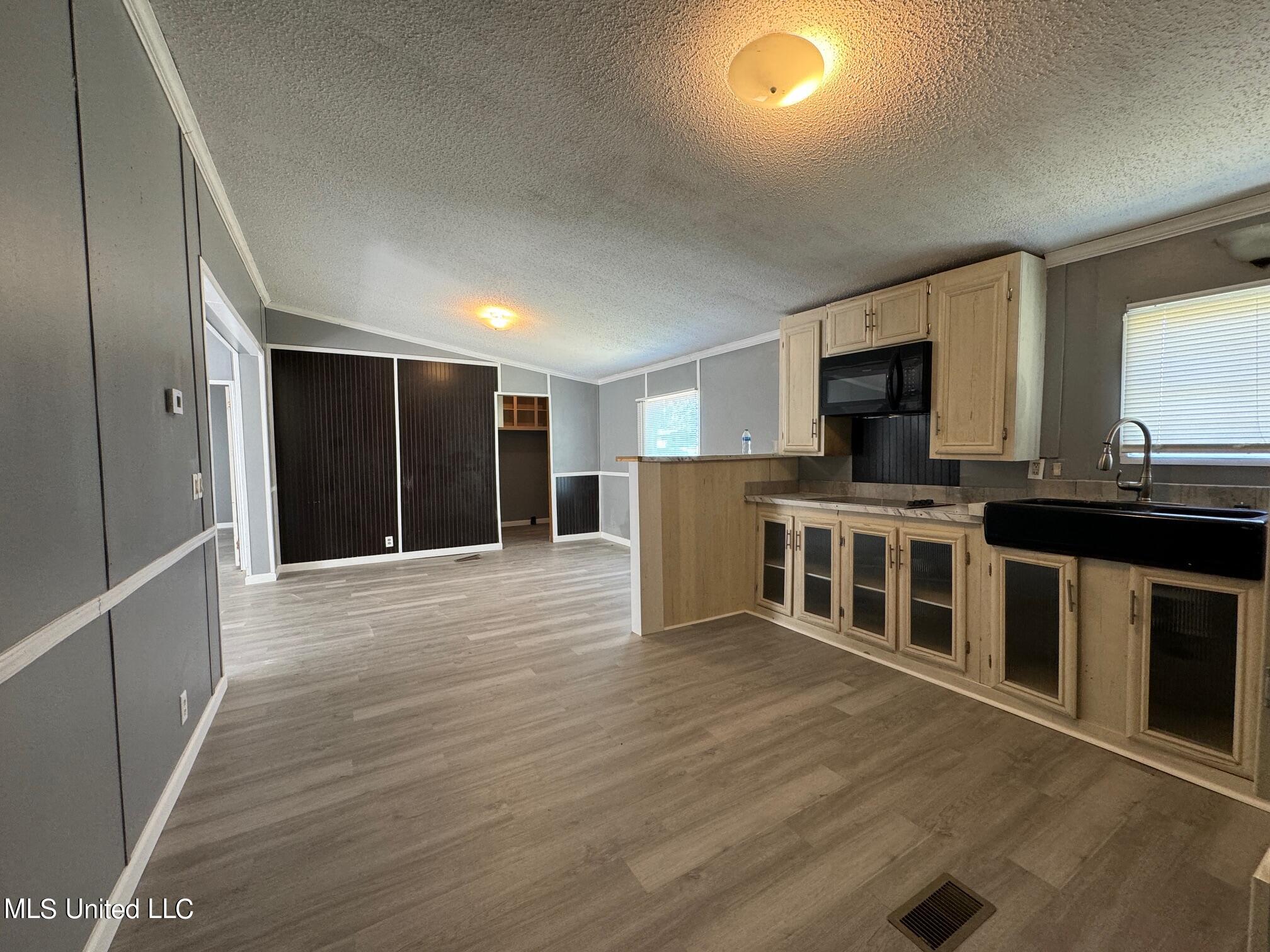 114 Pepper Ridge Road Property Photo 8