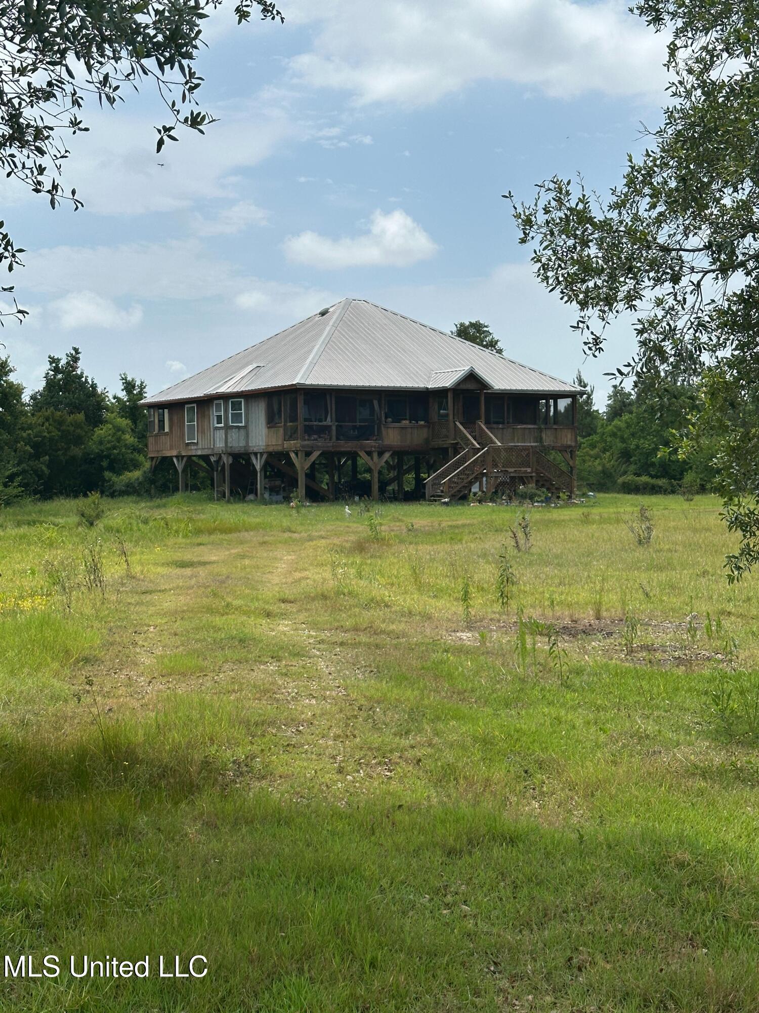 4360 Thirty Fifth Street Property Photo 7