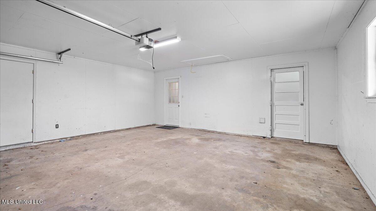1172 Rockett Drive Property Photo 26