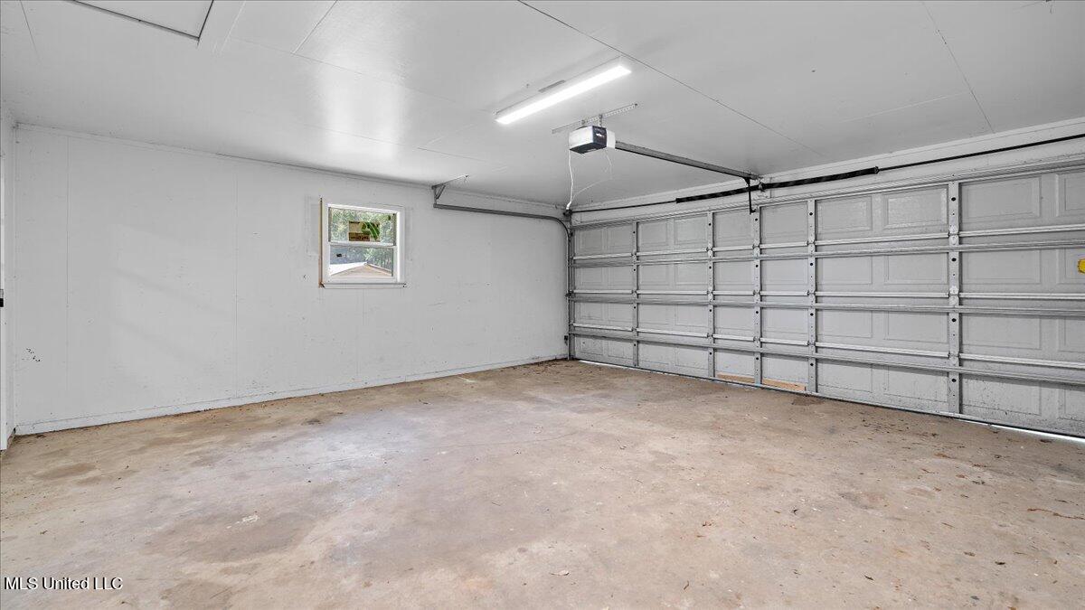 1172 Rockett Drive Property Photo 27