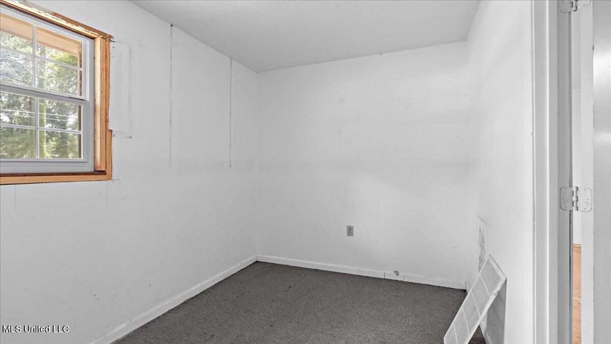 1172 Rockett Drive Property Photo 29