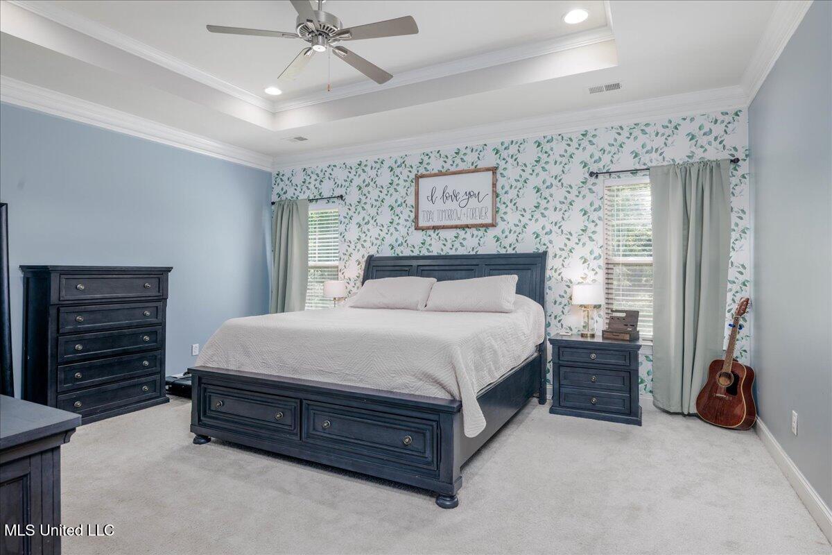 160 Oak Manor Drive Property Photo 18