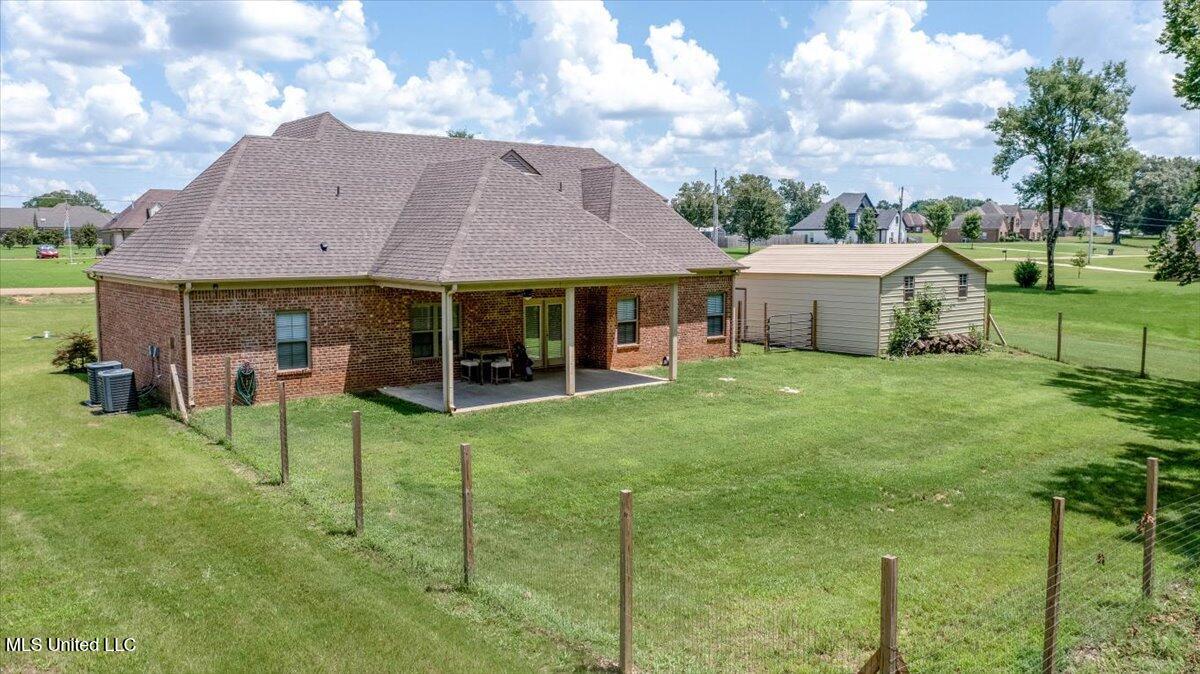 160 Oak Manor Drive Property Photo 37