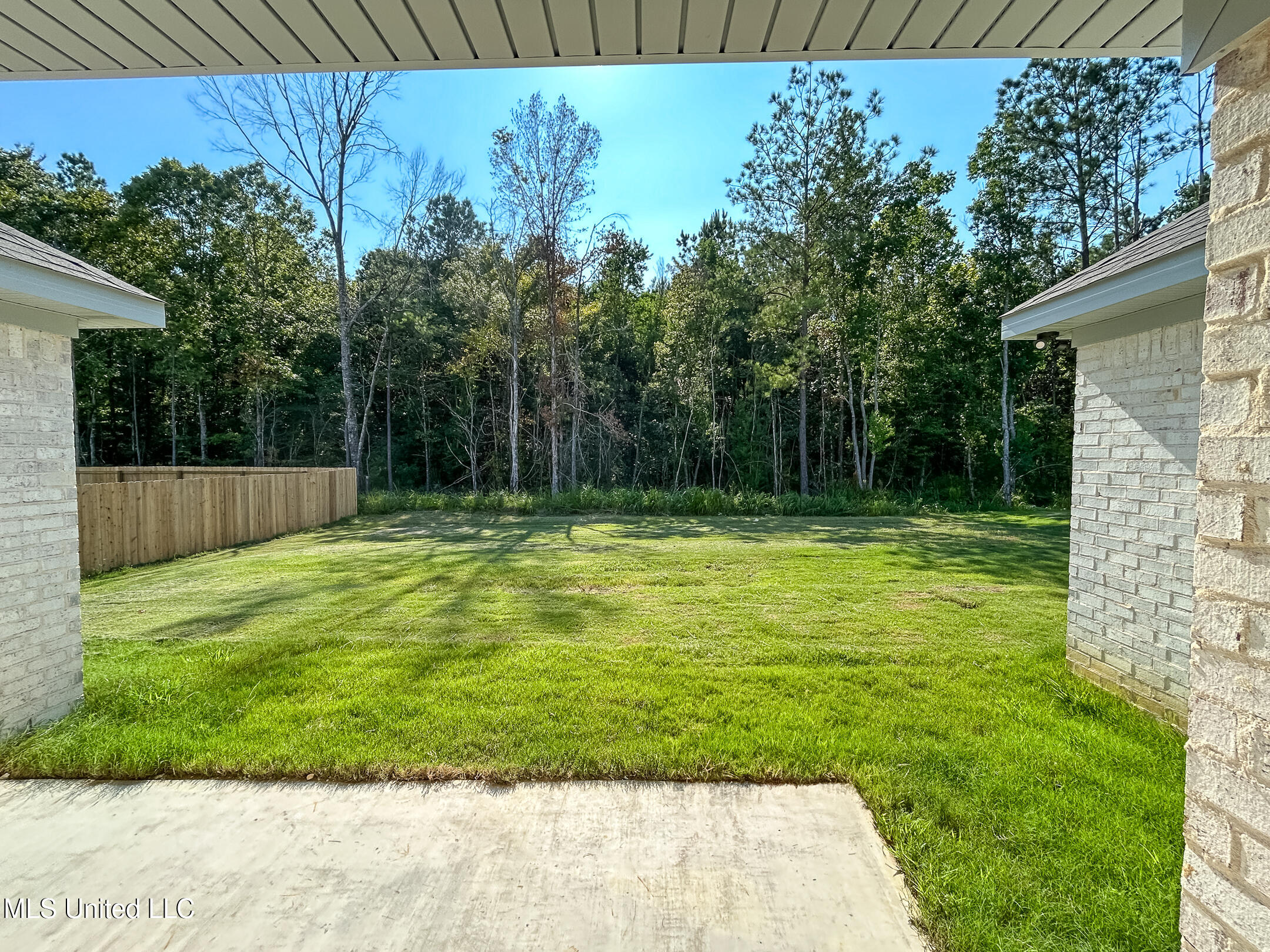 960 Riverside Lane Property Photo 19