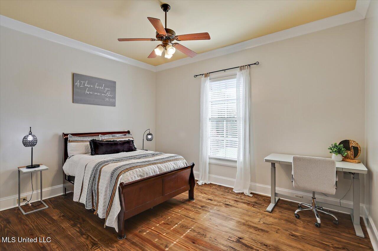 105 Victoria Place Property Photo 31