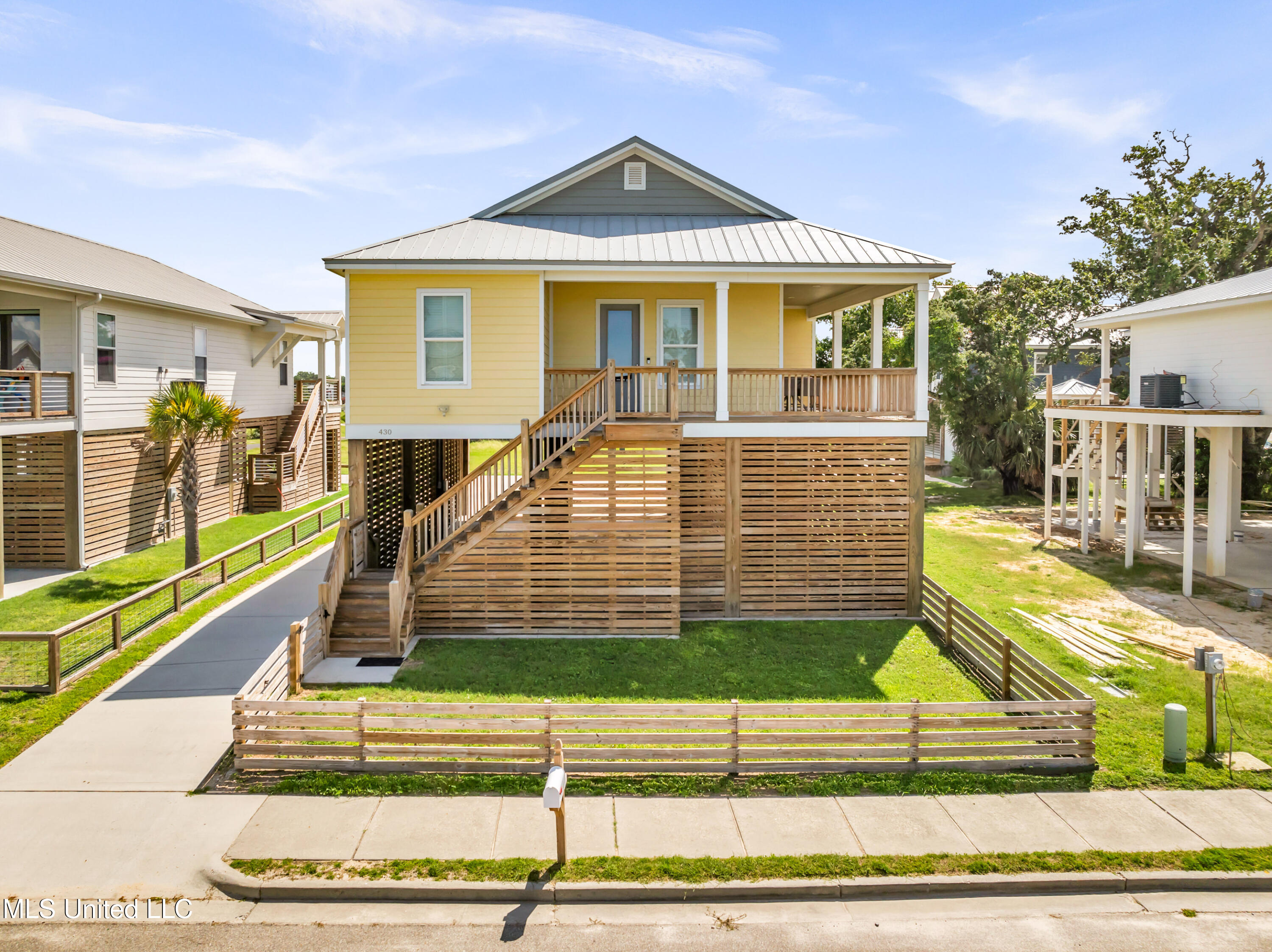 430 Woodward Avenue Property Photo 1